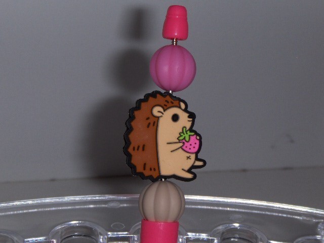 NEW - Pink Retractable pen - Hedgehog