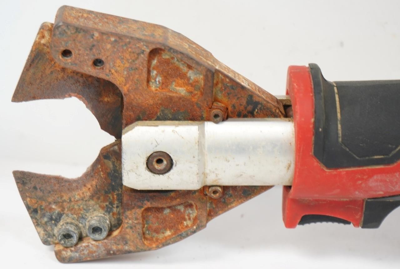 Milwaukee 2672-20 M18 Force Logic Cable Cutter w/Battery