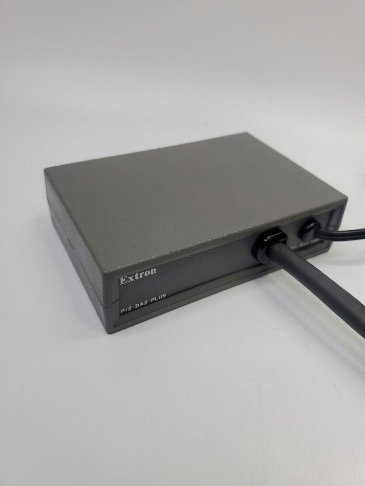 Extron Versa Tools P/2 DA2 Plus VGA/SVGA Distribution Amplifier