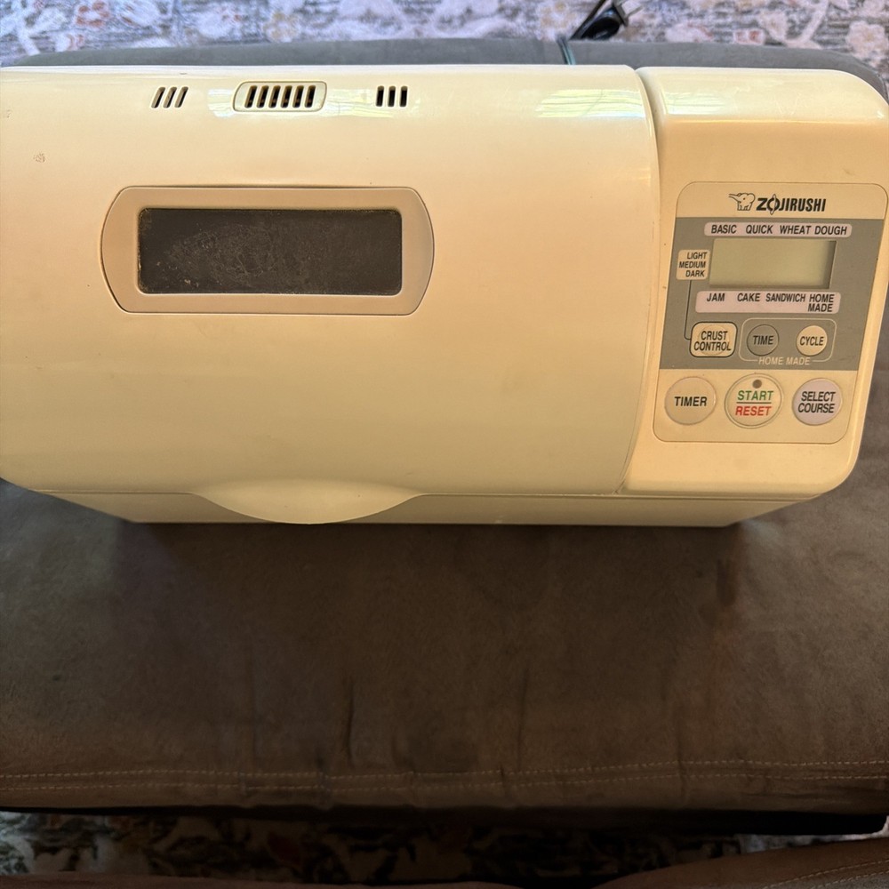Zojirushi Home Bakery BBCC-V20 Bread Maker Machine 2lb Programmable Tested Works