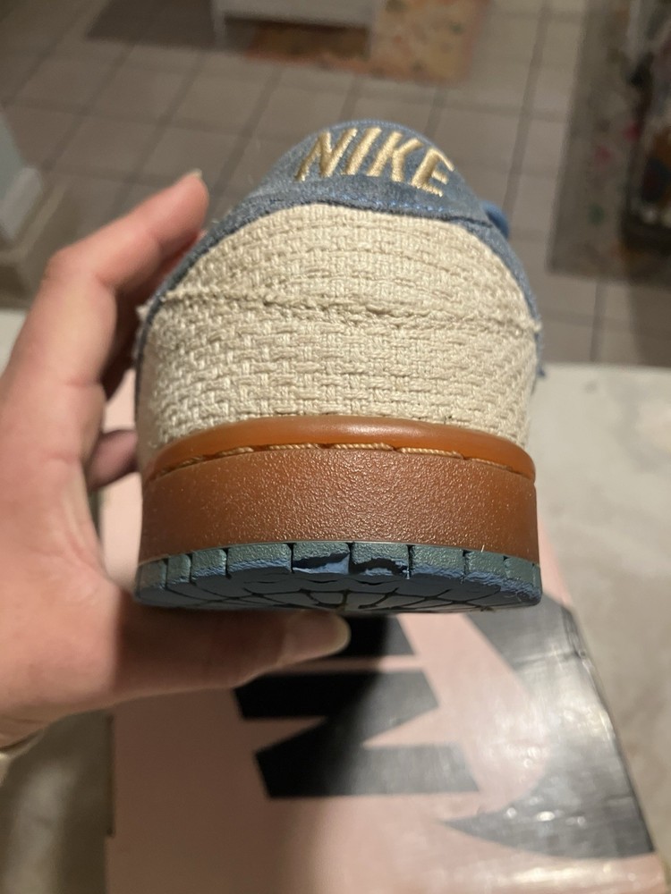 Size 10 nike sb dunk lows blue hemps