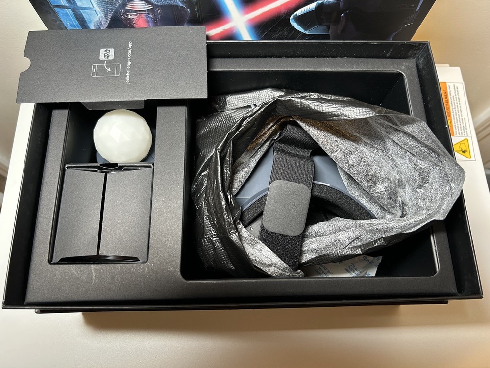 Star Wars Jedi Challenges AR Headset w/ Lightsaber Controller