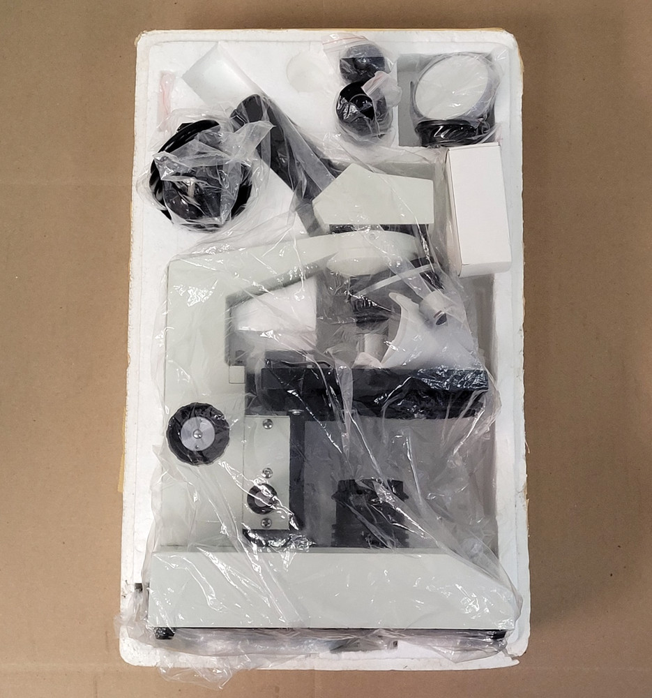 MONOCULAR MICROSCOPE WITH 3 OBJECTIVES 4X 10X 40X