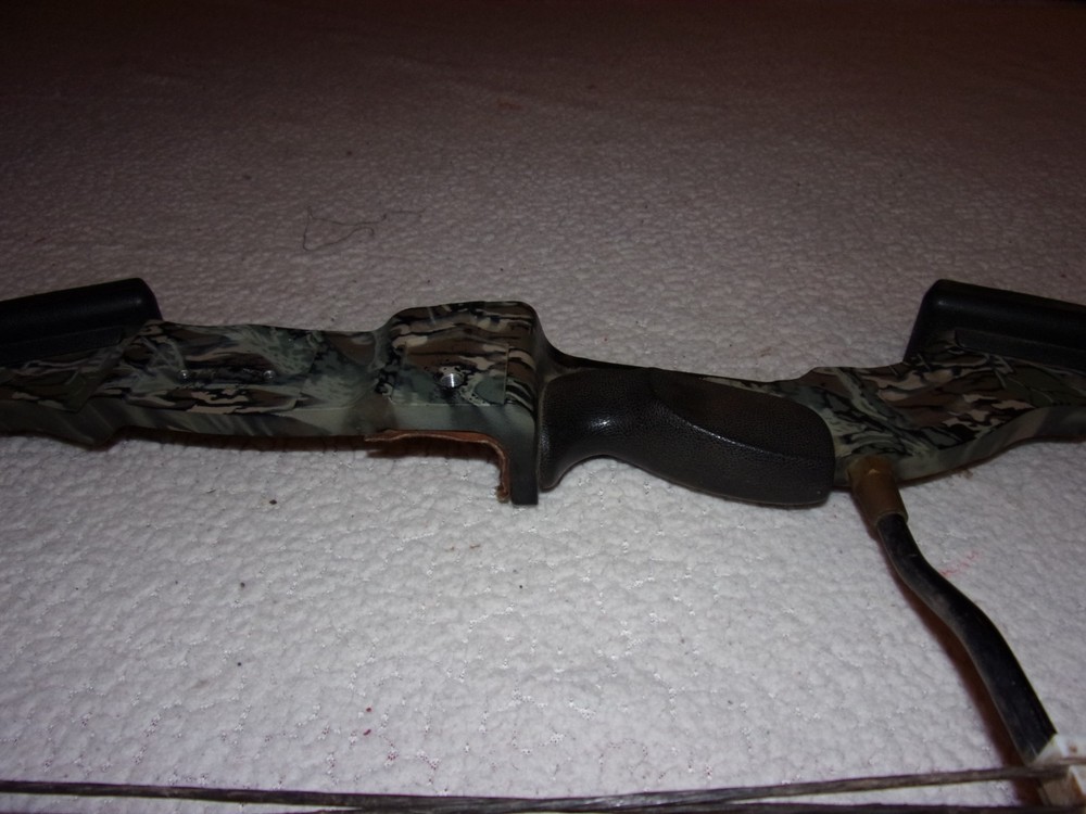 PSE Archery Fire-Flight Game Sport Compound Bow