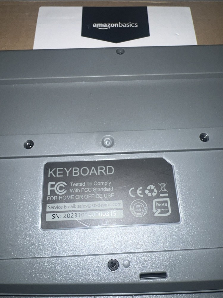 Amazon Basics NIOP Wireless Keyboard W/ Mouse, Full Size, US Layout