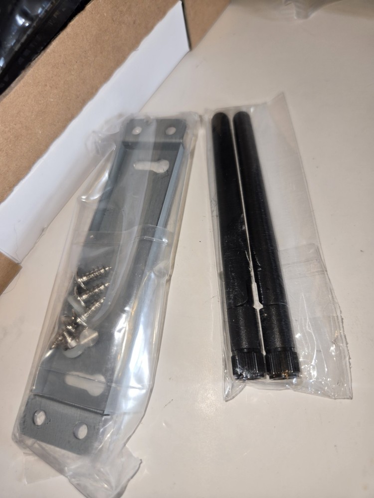 QConnect QOMO Hite Vision WIPS2 Wireless Interactive Presentation System. Tablet