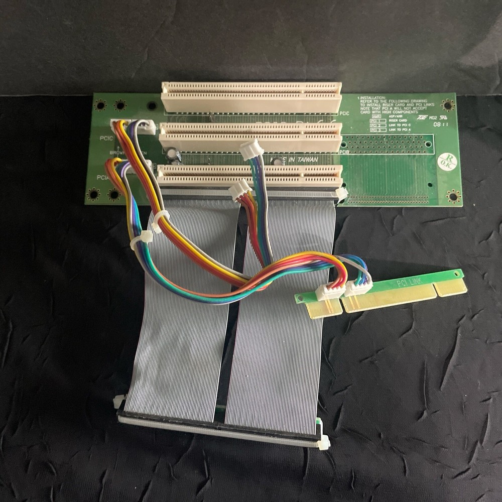 PCI3-B1 3-Slot PCI Riser Card + Cable (CA)
