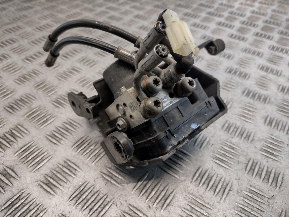 2015 KTM 690 ENDURO ABS Pump