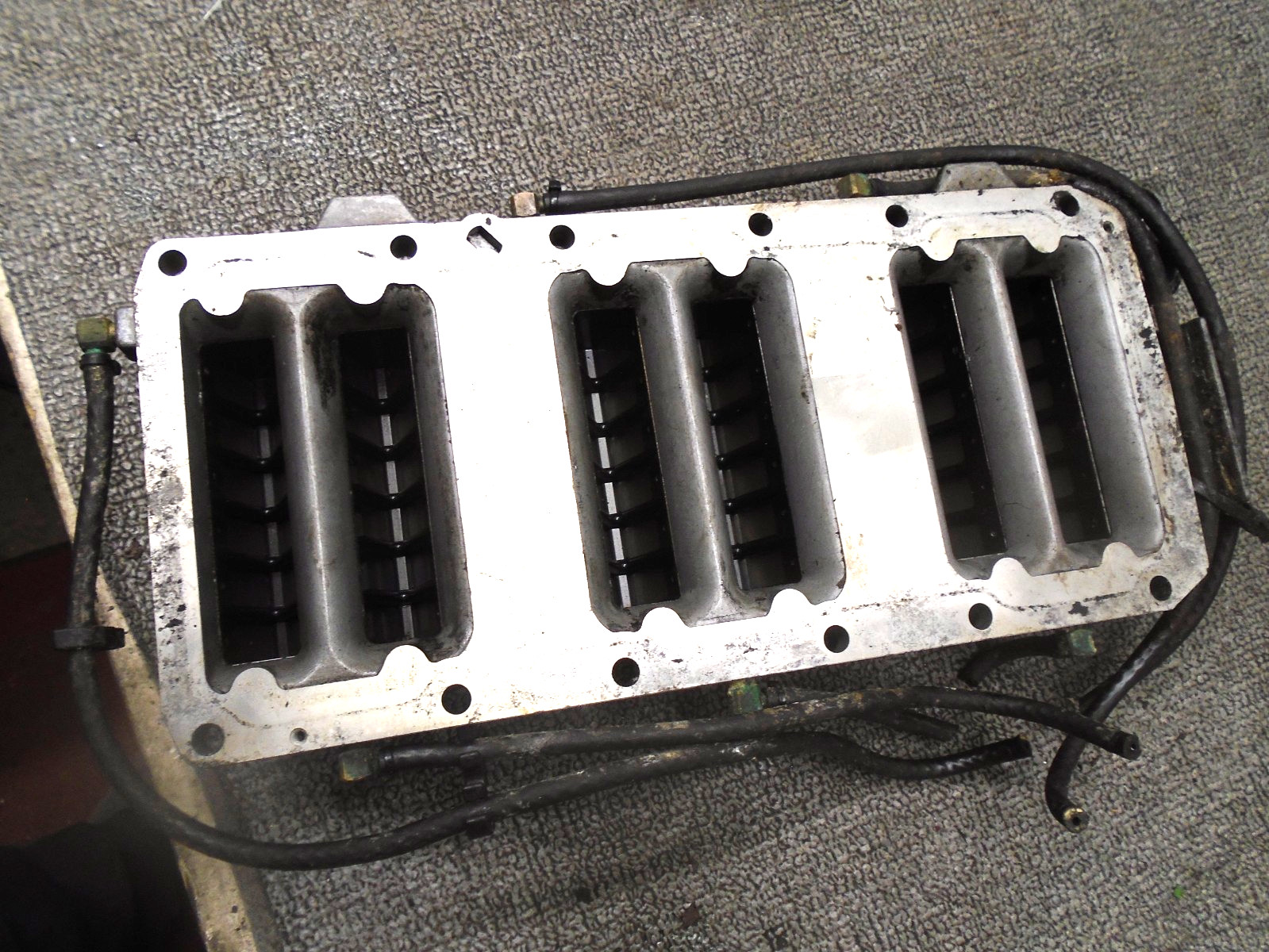 Used Reed Block Assy X6 828623T4 Mercury Optimax 1998-2005 V6 Outboard