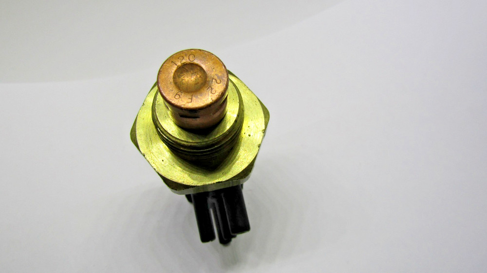 Ported Vacuum Switch Standard PVS111 NEW VINTAGE