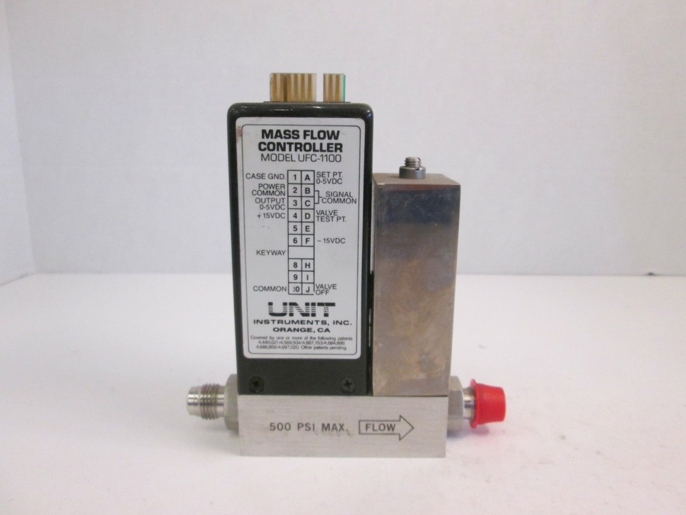Unit UFC-1100 Mass Flow Controller, HCL, 100 SCCM