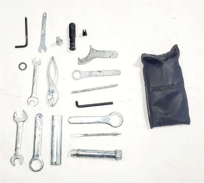 Tool Kit OEM 1993 Honda VT1100