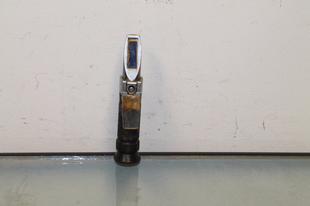 Re Frax 0-32% Brix Super Contrast Refractometer