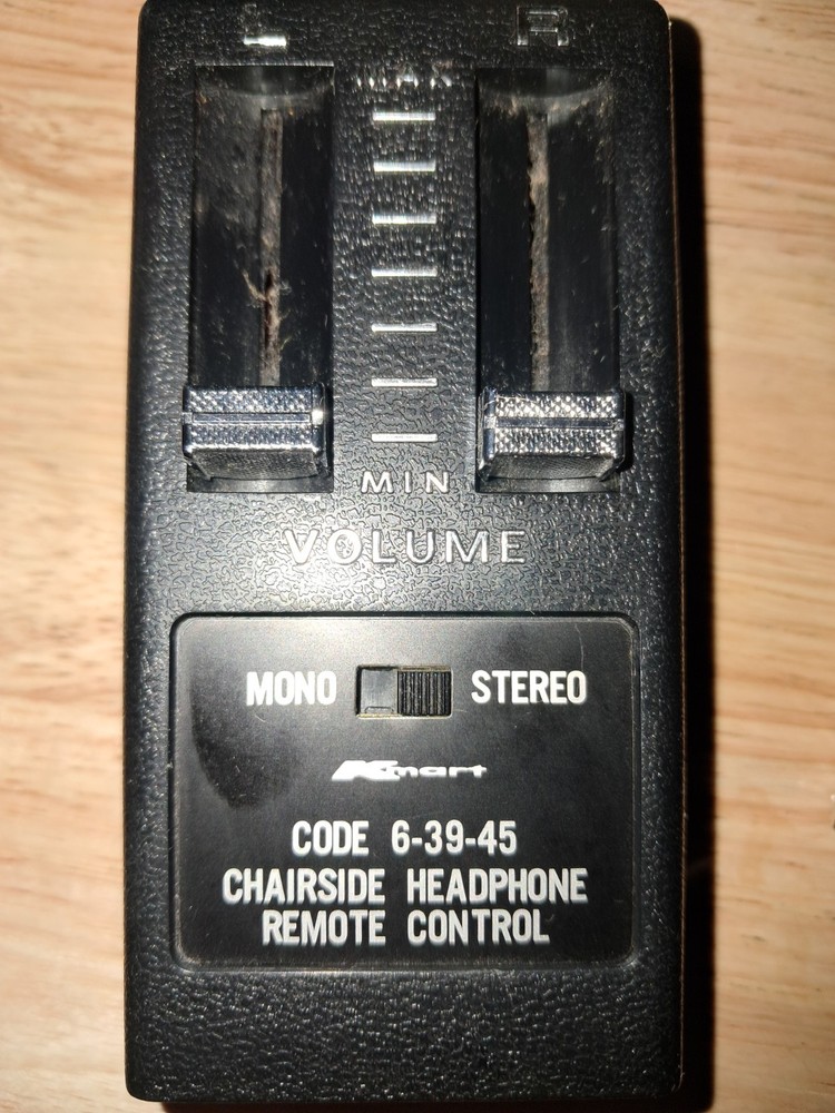 Kmart Code 6-39-45 Chairside Headphone Mono/Stereo Remote Control / Untested