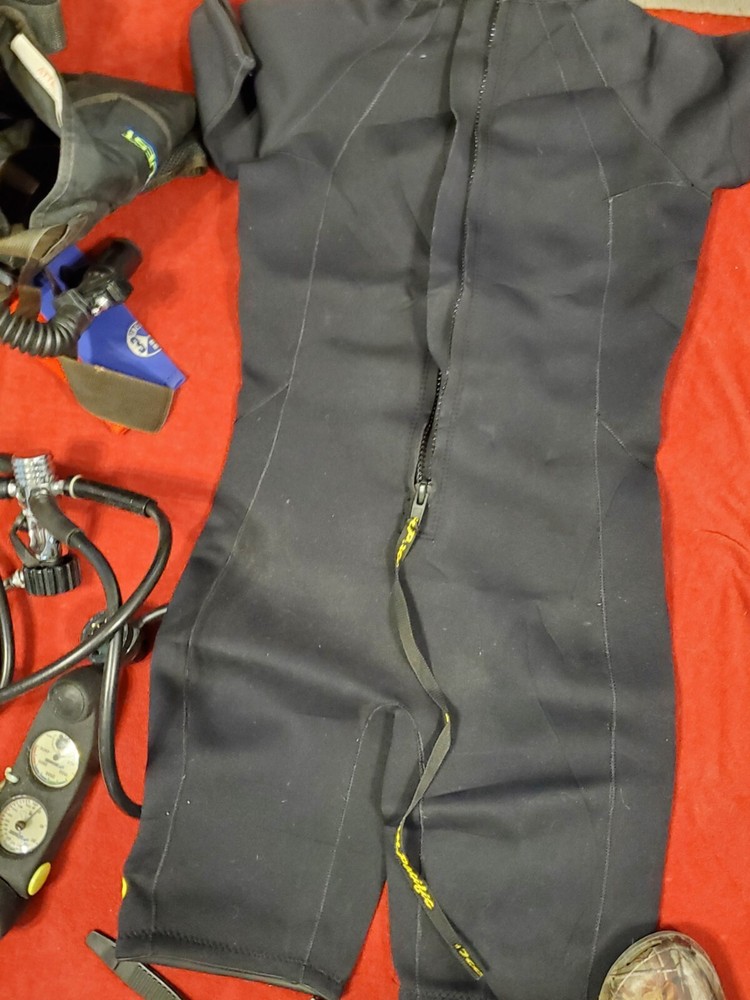 SCUBA Diving Equipment - WOW!