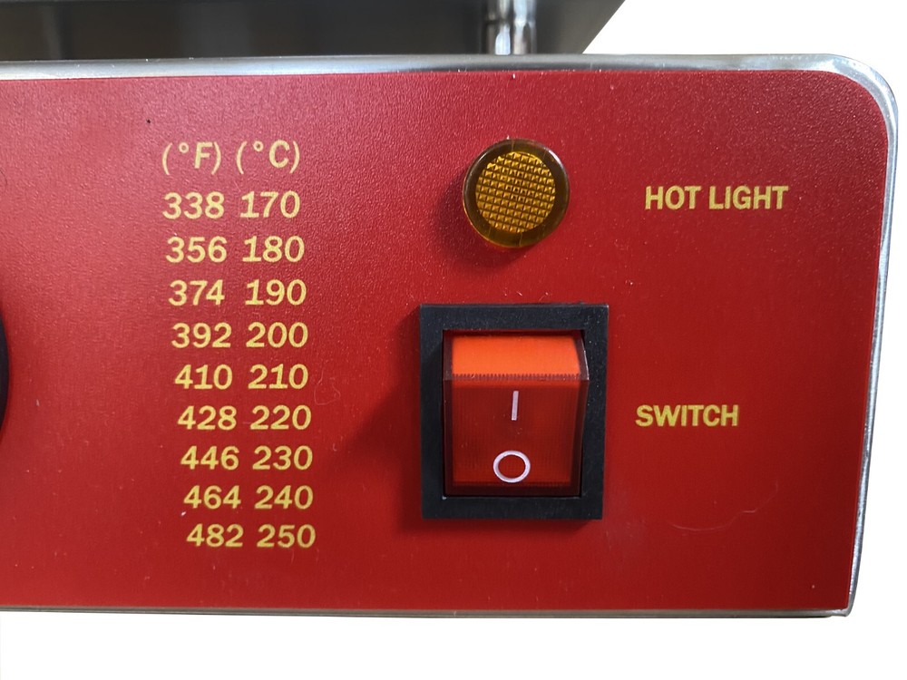 110V Electric 16Pcs Nonstick Mini Round Waffle Maker Baker Kitchen Machine