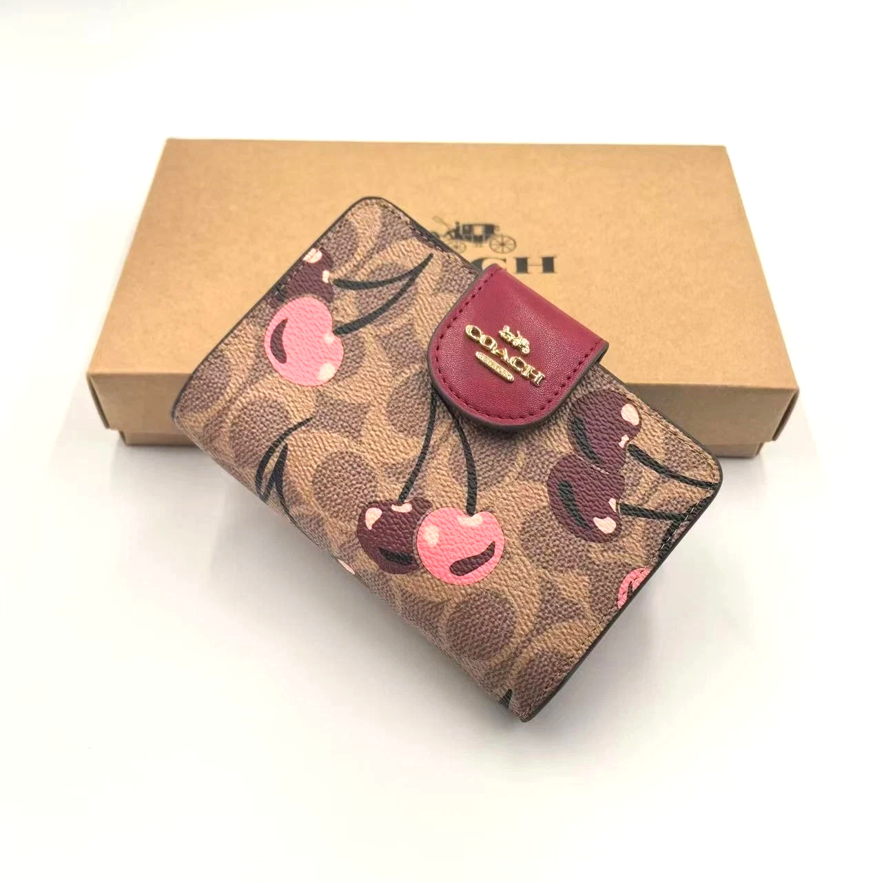 Coach Med Corner Zip Wallet Clutch CZ342 Brown Signature Canvas Cherry Print