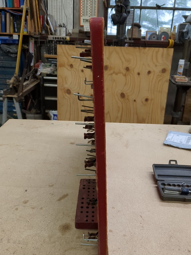 SNAP-ON CJ 2000 PULLER SET WALL STORAGE RACK BOARD DISPLAY 31-3/4" X 23-3/4"