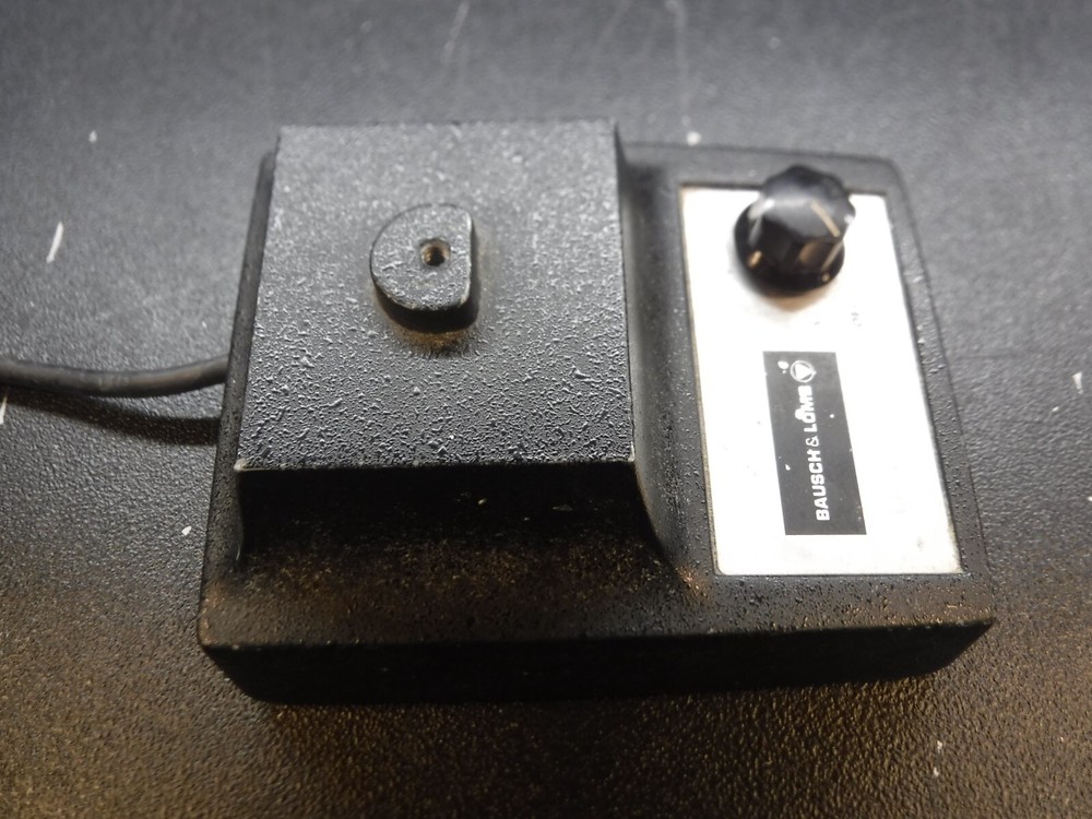 Bausch & Lamb Cat No. 31-35-28 Transformer Light Source With Light