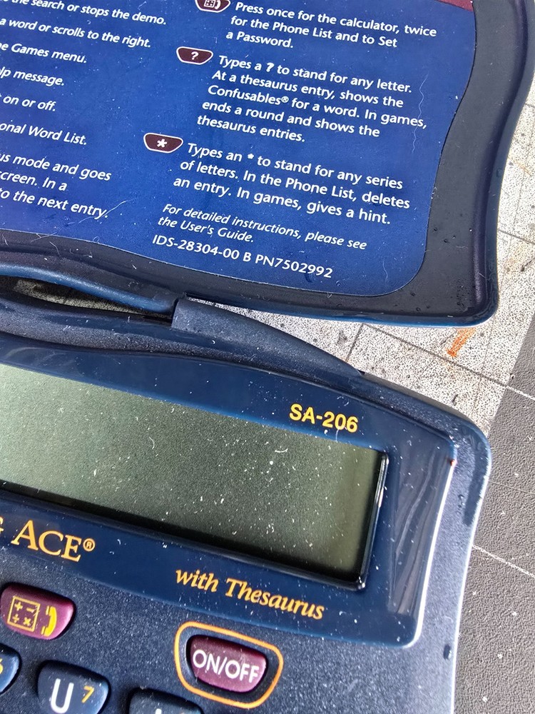 Franklin Spelling Ace SA-206 Handheld Electronic Dictionary Thesaurus