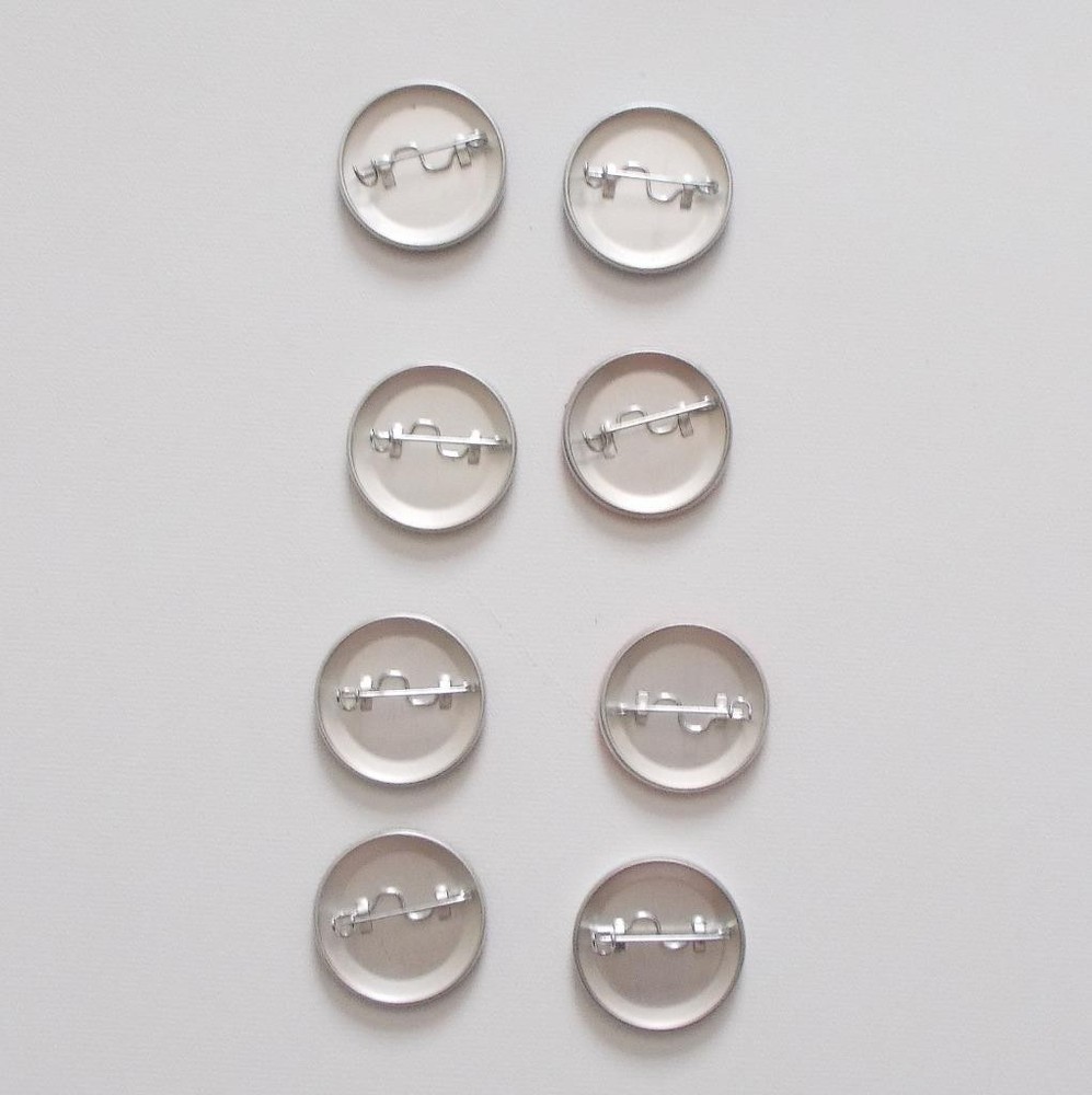 Young Justice Comic Promo Lot DC Comics Button Pins SDCC Comic Con