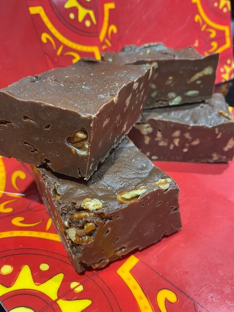 Pecan Milk Chocolate Fudge 1/2 pound