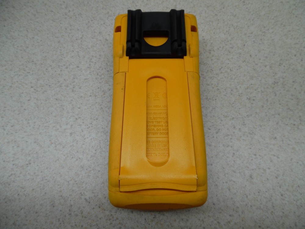 Fluke 724 Process and Temperature Calibrator