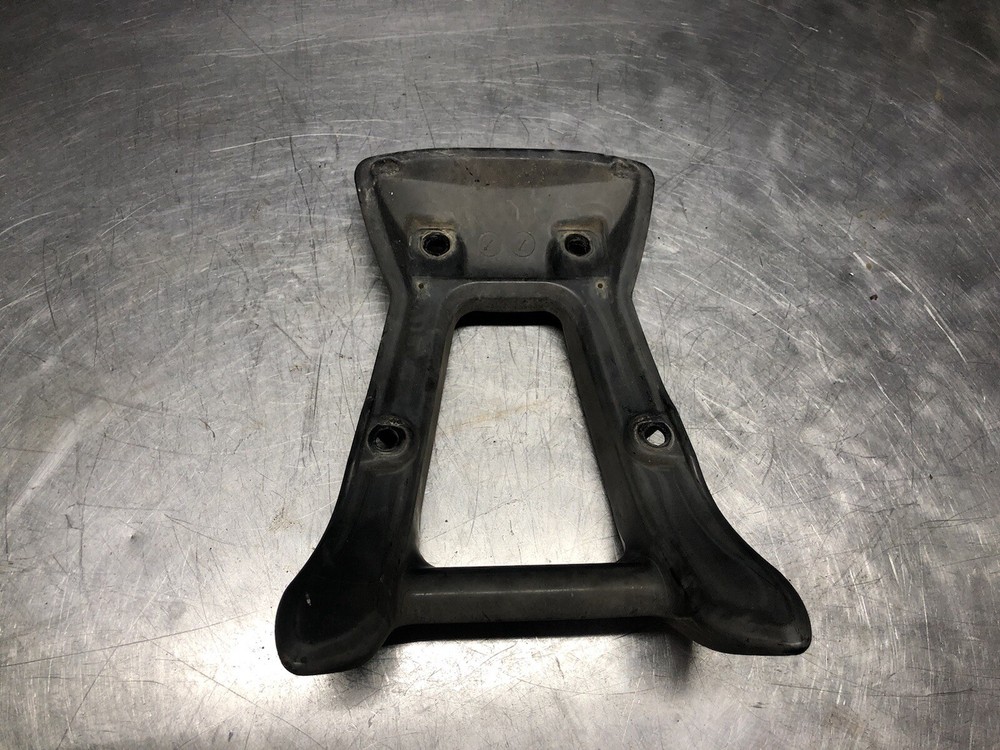 09 Yamaha 350 Front Bumper Plastic