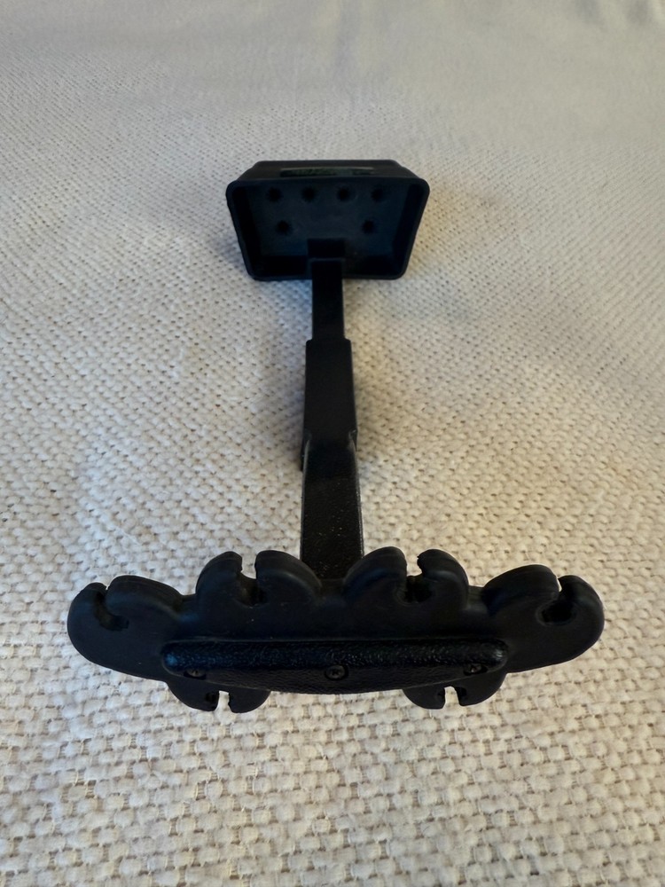 The Game Tracker 6 Arrow Quiver