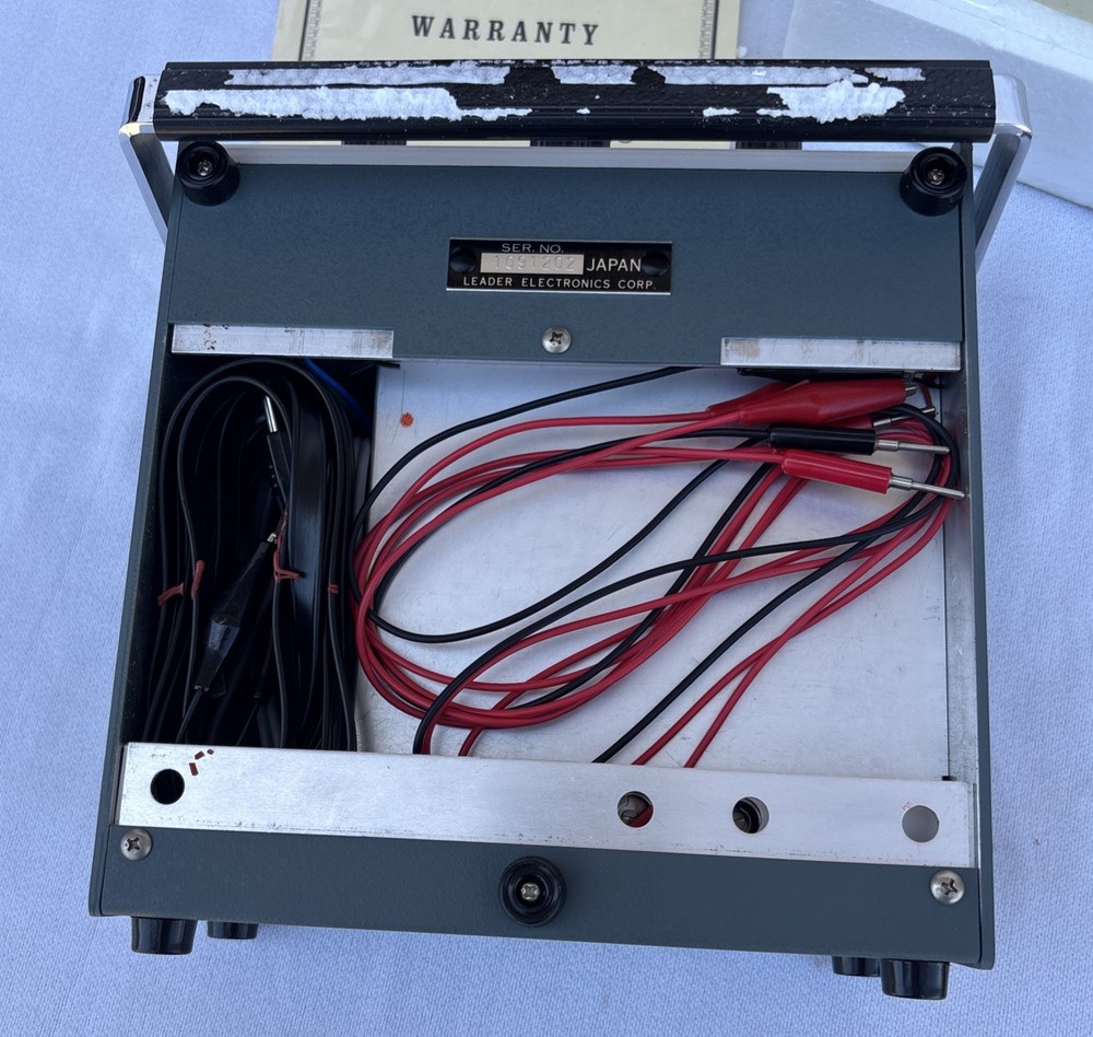 VTG Leader Electronics LCG-388 Color Bar Pattern Generator Test Instruments NOS