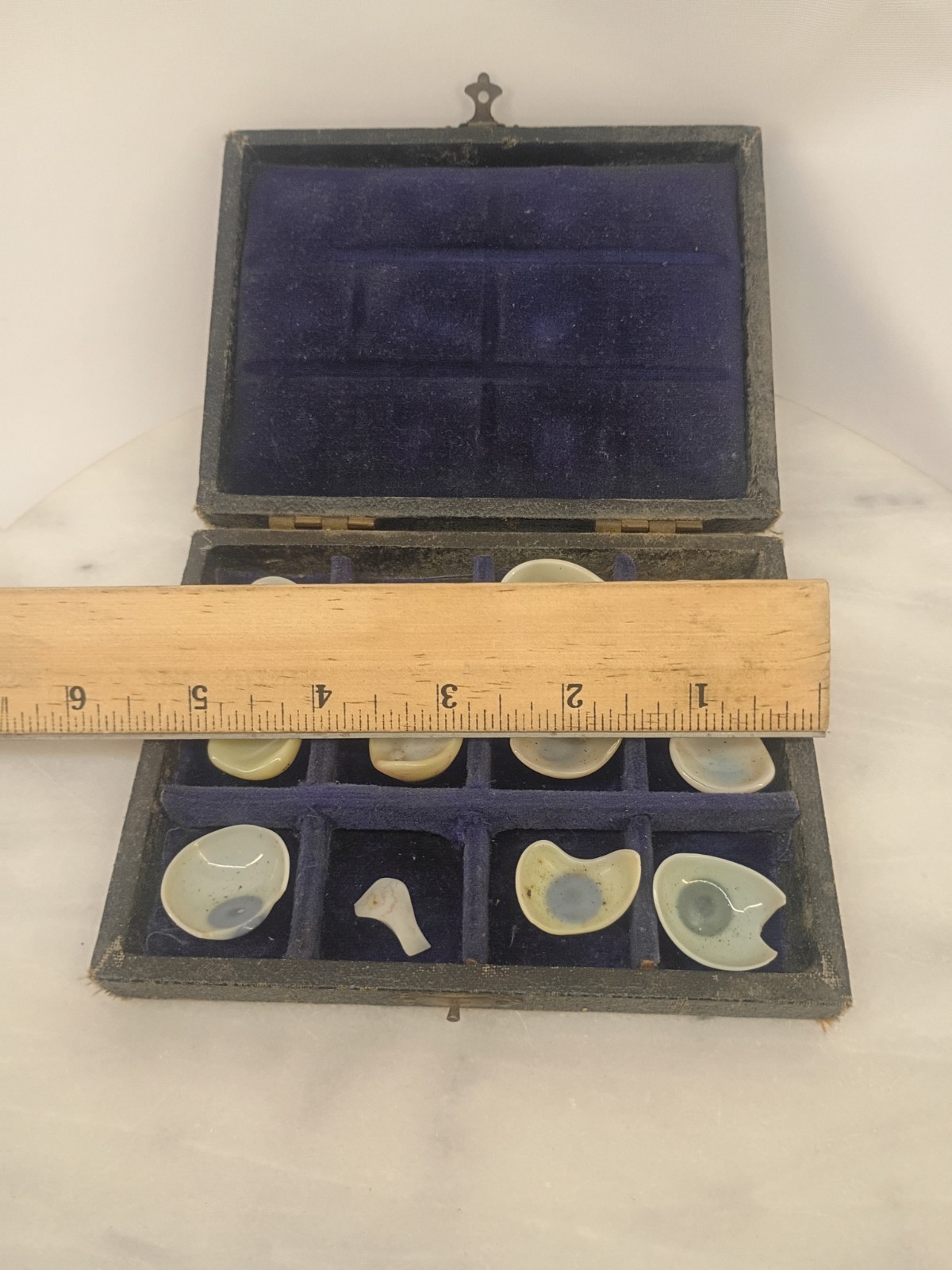 Antique Sample Of Prosthetic Hand Blown Glass Eyes Eyeballs Unknown Orgin READ