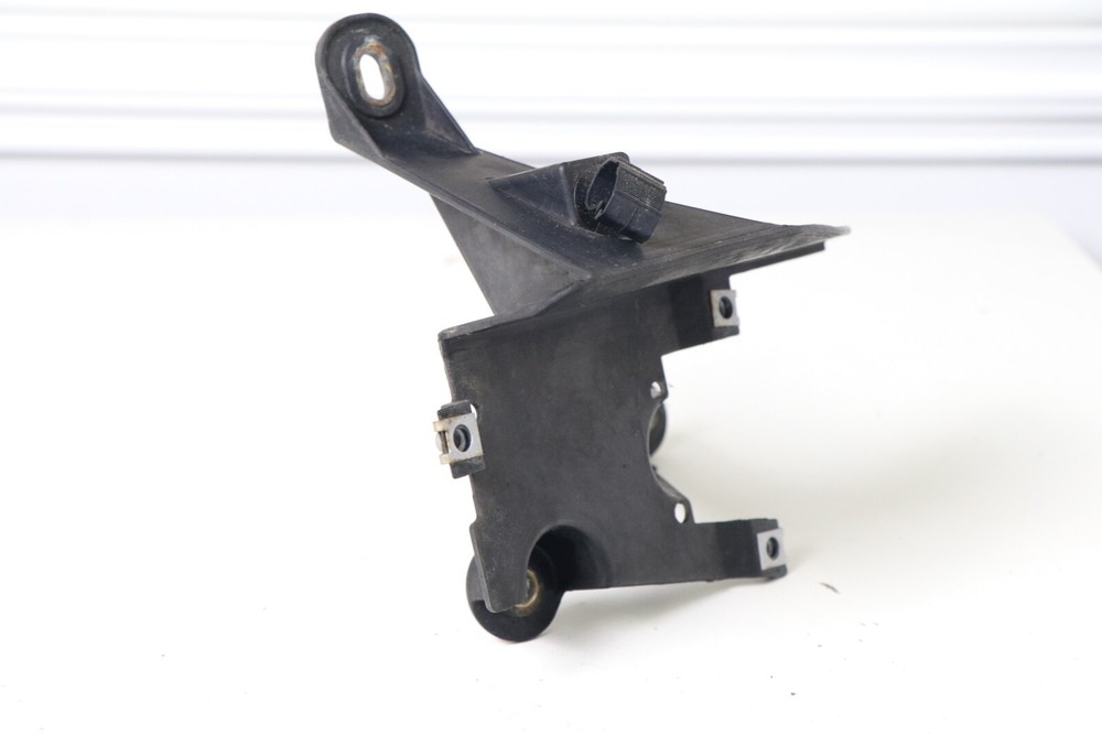 2011-2014 PORSCHE CAYENNE - LEFT LANE Change Assist Control Module Bracket
