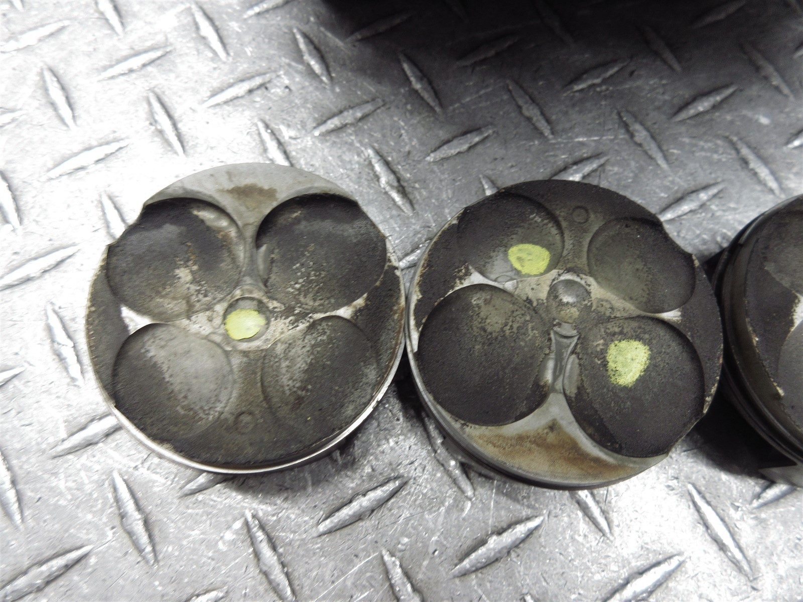 2008 08-09 Suzuki GSXR 600 GSXR600 Crankcase Case Engine Motor Block Piston Lot