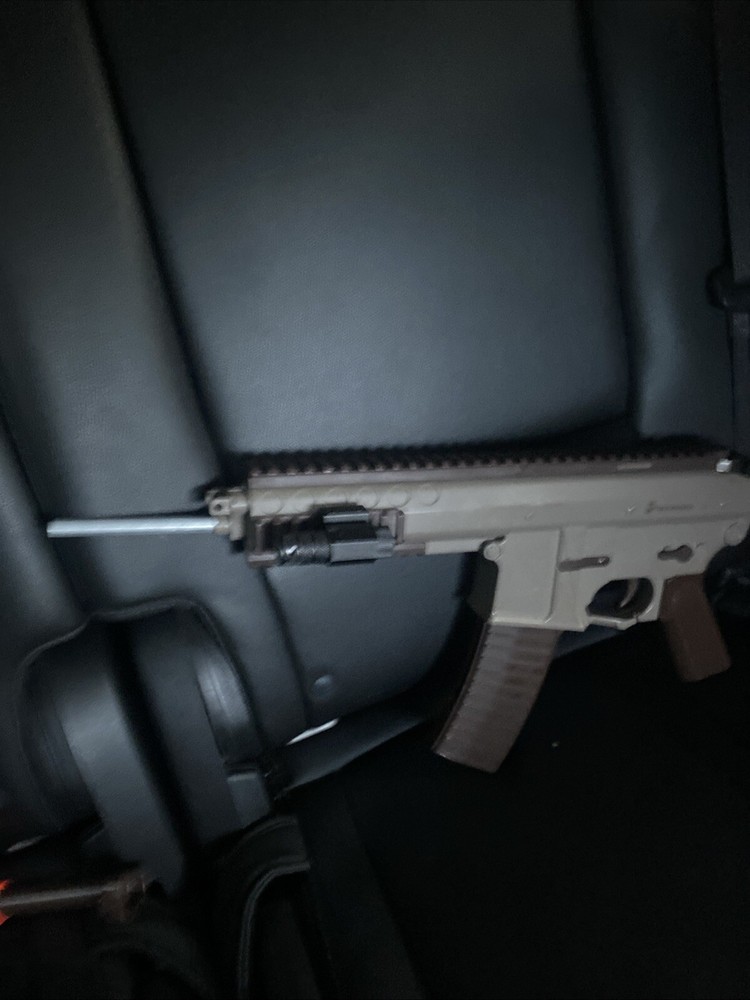 Airsoft Gun