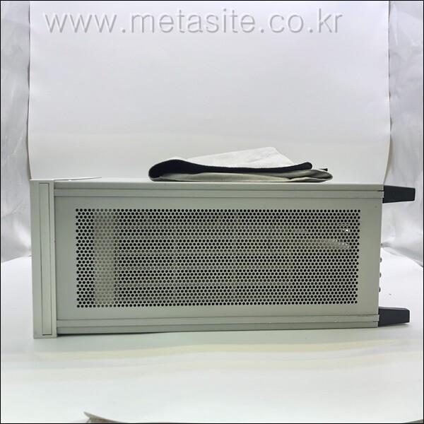 HP 16500C Logic Analysis System _ US37480471 no accessary