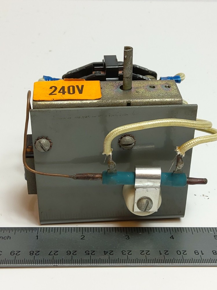 FURNAS 41NA30BG CONTACTOR ASSEMBLY (NOS)