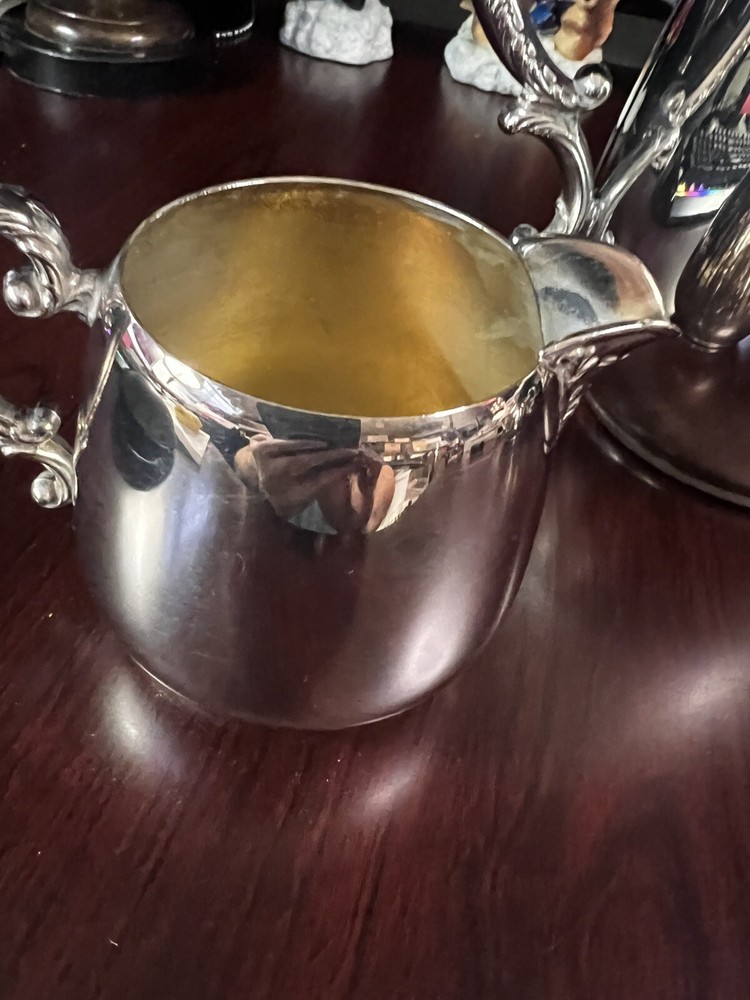 Wm Rogers Coffee / Tea Pot Creamer and Sugar Caddy With Lid