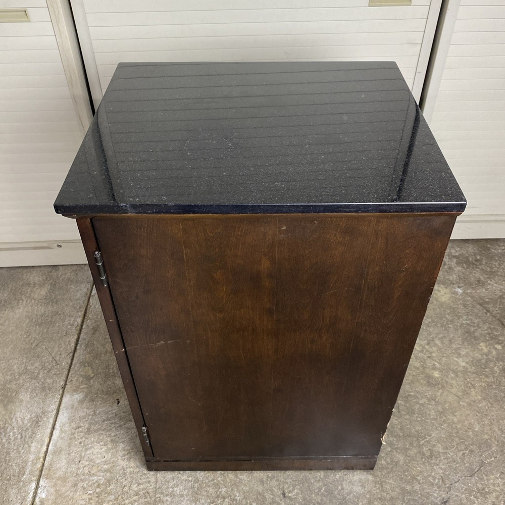 Intertek CW-52ADT Thermelectirc Wine Cooler