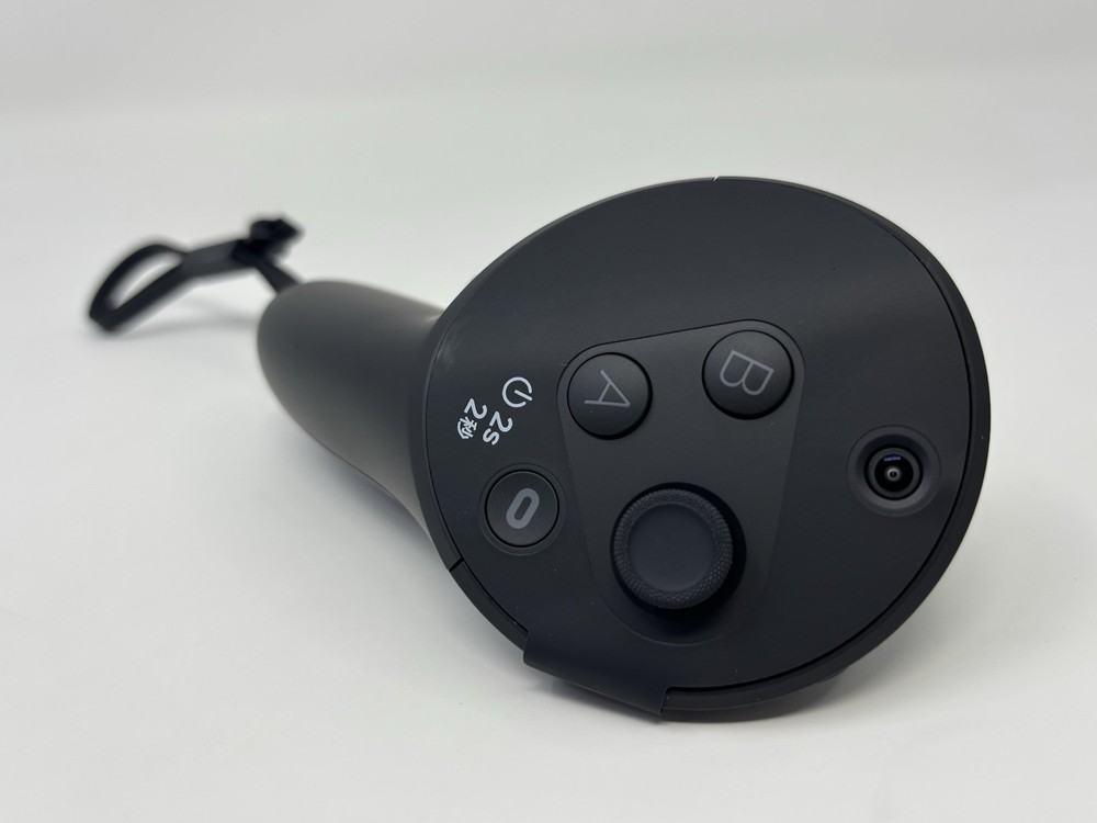 Meta Quest Pro Right Controller VR Handheld Remote Black Brand New Open Box