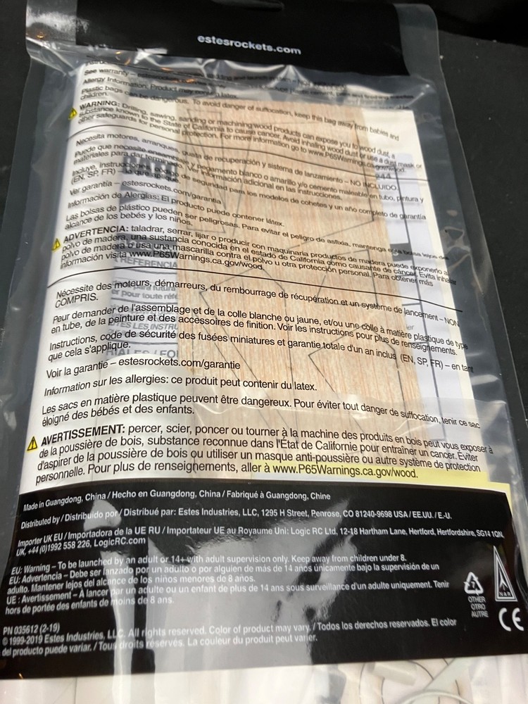 2 Wonderful Estes Flying Model Rocket Kits - Indicator and Wizard - Both Sealed