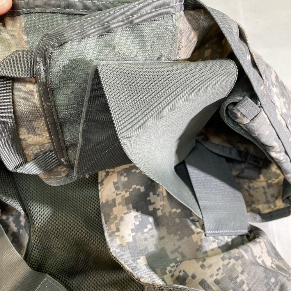 Improved Outer Tactical Vest no inserts Size 3XL NSN: 8470-01-551-7713