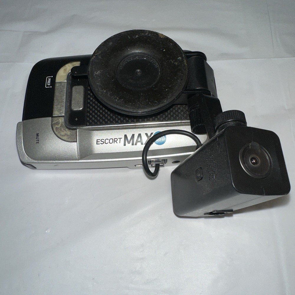 Escort MAX 360 Radar Detector GPS W/camera And case - Read Description