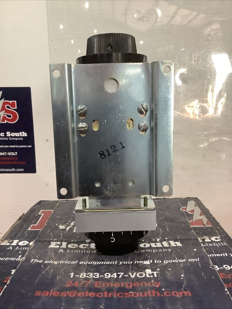 Agastat Time Delay Relay 7032PAA 125 Volt Coil 0.2-2 Sec.