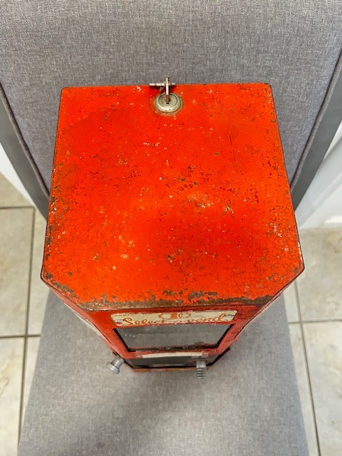 SELECT-O-VEND 1¢ CANDY AND GUM VENDING MACHINE