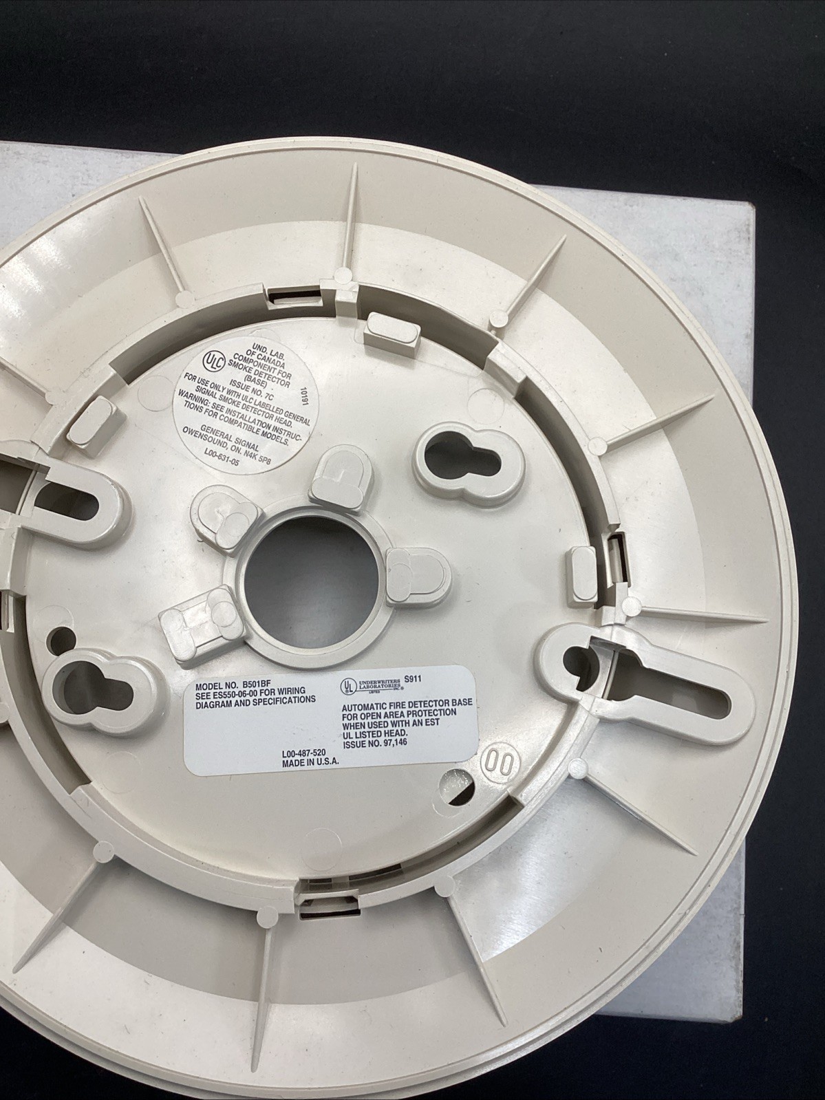 System Sensor B501BF Base Smoke Detector Fire Plug-in Base