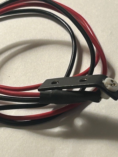 594758 Socket w/bracket and cable