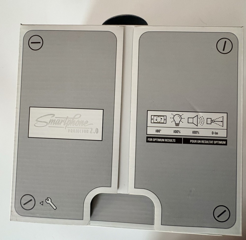 Smartphone Projector 2.0 - Mobile Phone Projector - Luckies ———————————. ——————-