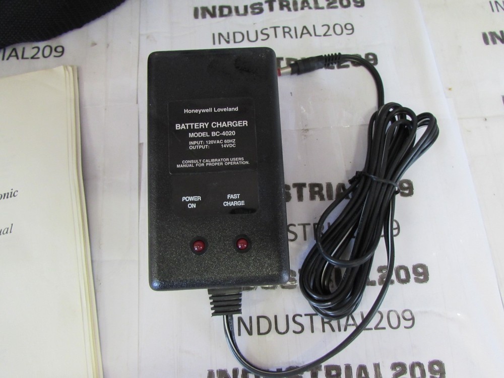 LOVELAND ELECTRONIC CALIBRATOR 410A USED