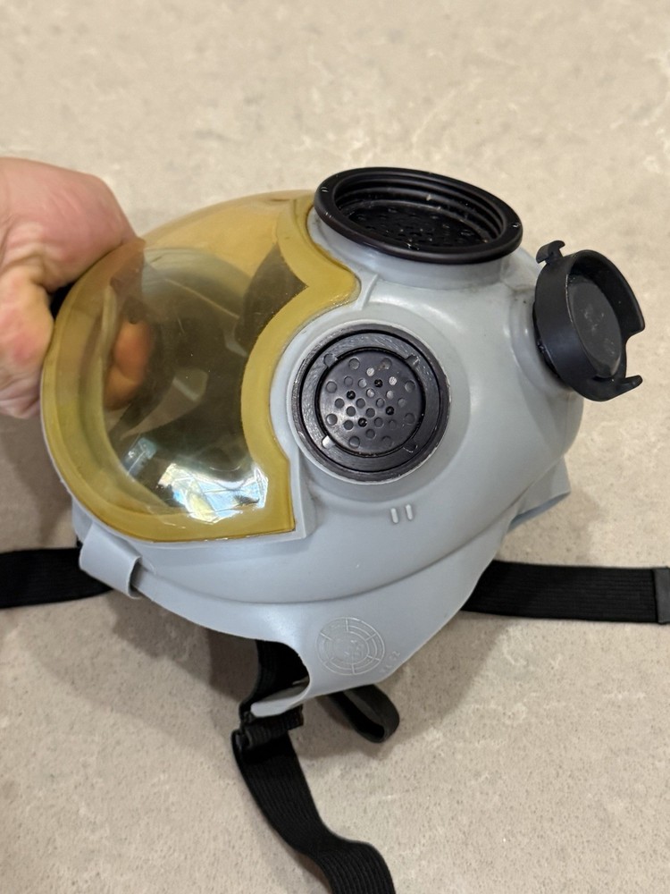 MSA Millenium Gas Mask Size Medium - Read Description