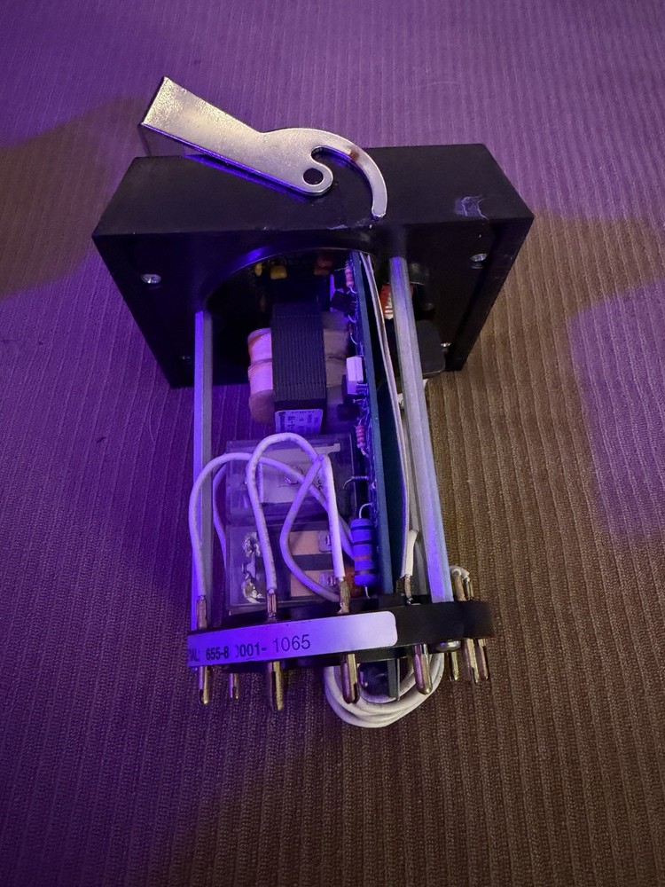 ATC 655-8-3001 TENOR Industrial Timer Controller 240VAC Multi-Function Relay